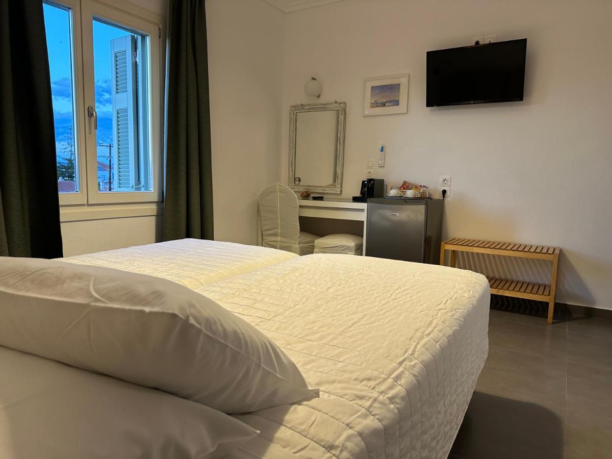 Kamelia Hotel Szpécesz Kültér fotó