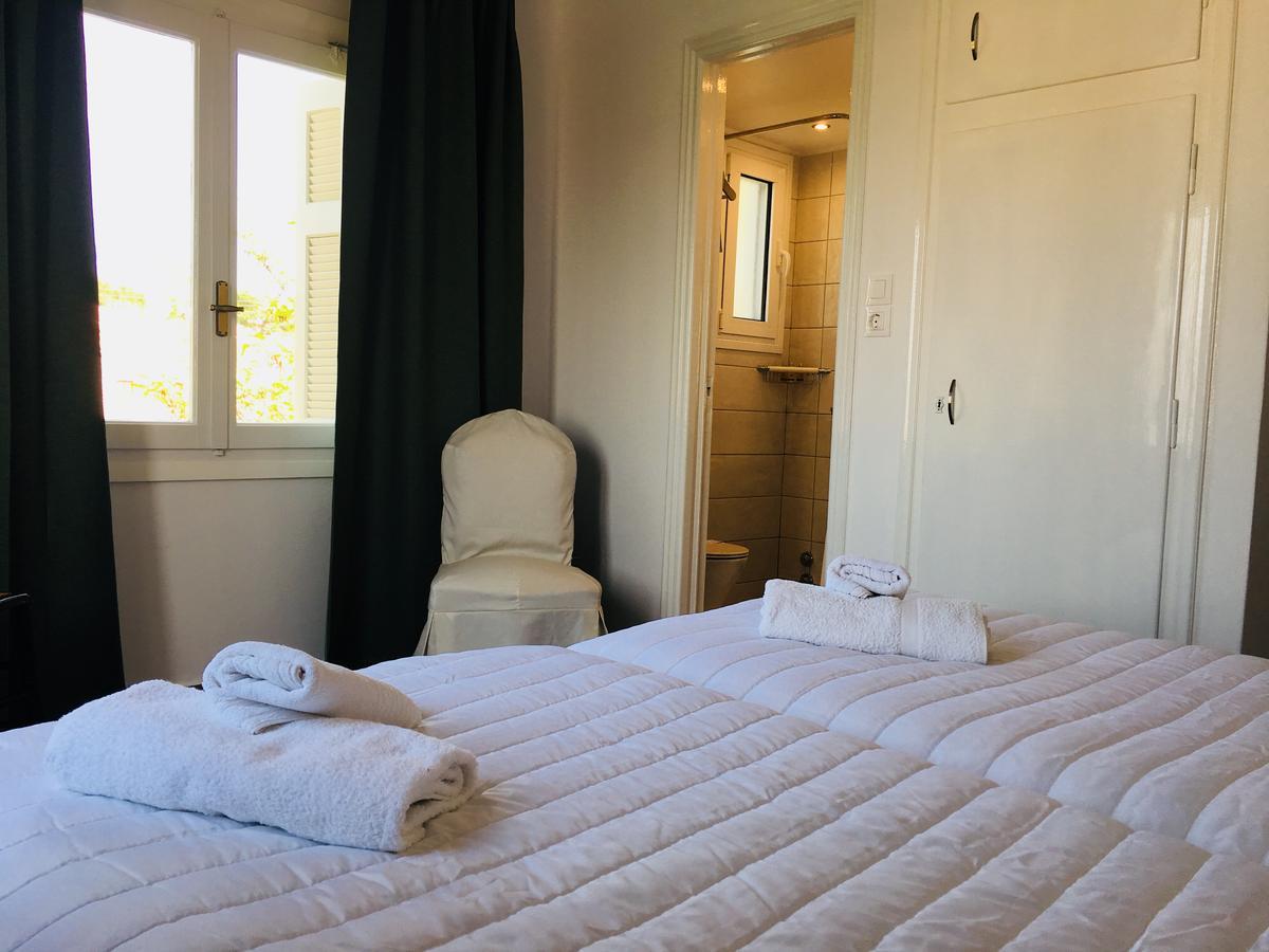 Kamelia Hotel Szpécesz Kültér fotó