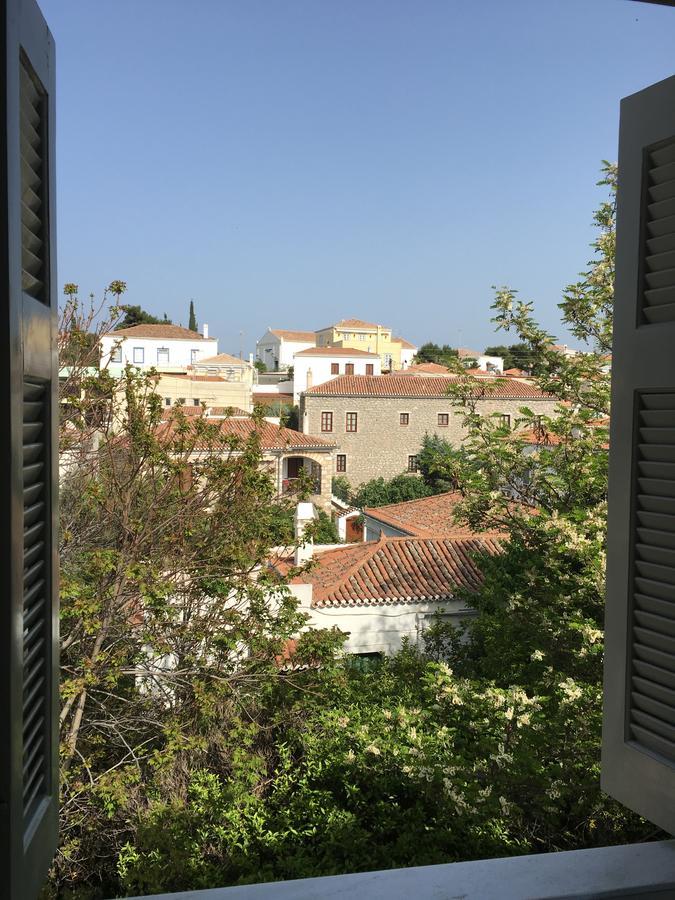 Kamelia Hotel Szpécesz Kültér fotó